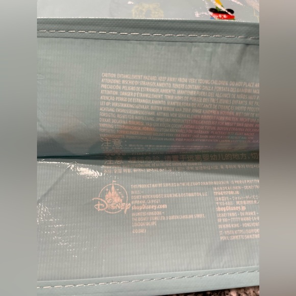 Disney Christmas Holiday Re Usable Tote WDW - Picture 8 of 9